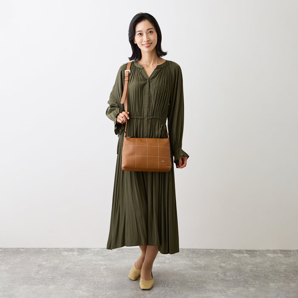 牛革ショルダーバッグ CI-12