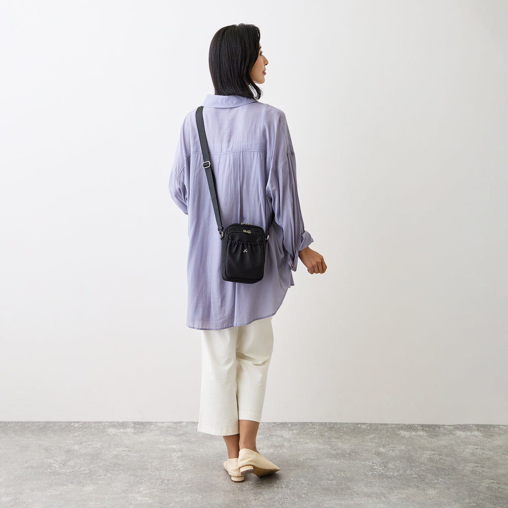 ナイロンショルダーバッグ IM-77