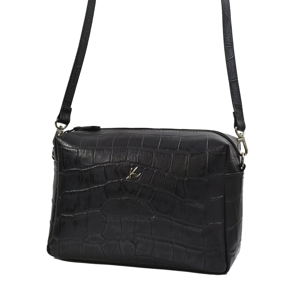 Kitamura ショルダーバッグ 黒 ナイロン　新品未使用タグ付き ショルダーバッグ｜キタムラオンラインショップ