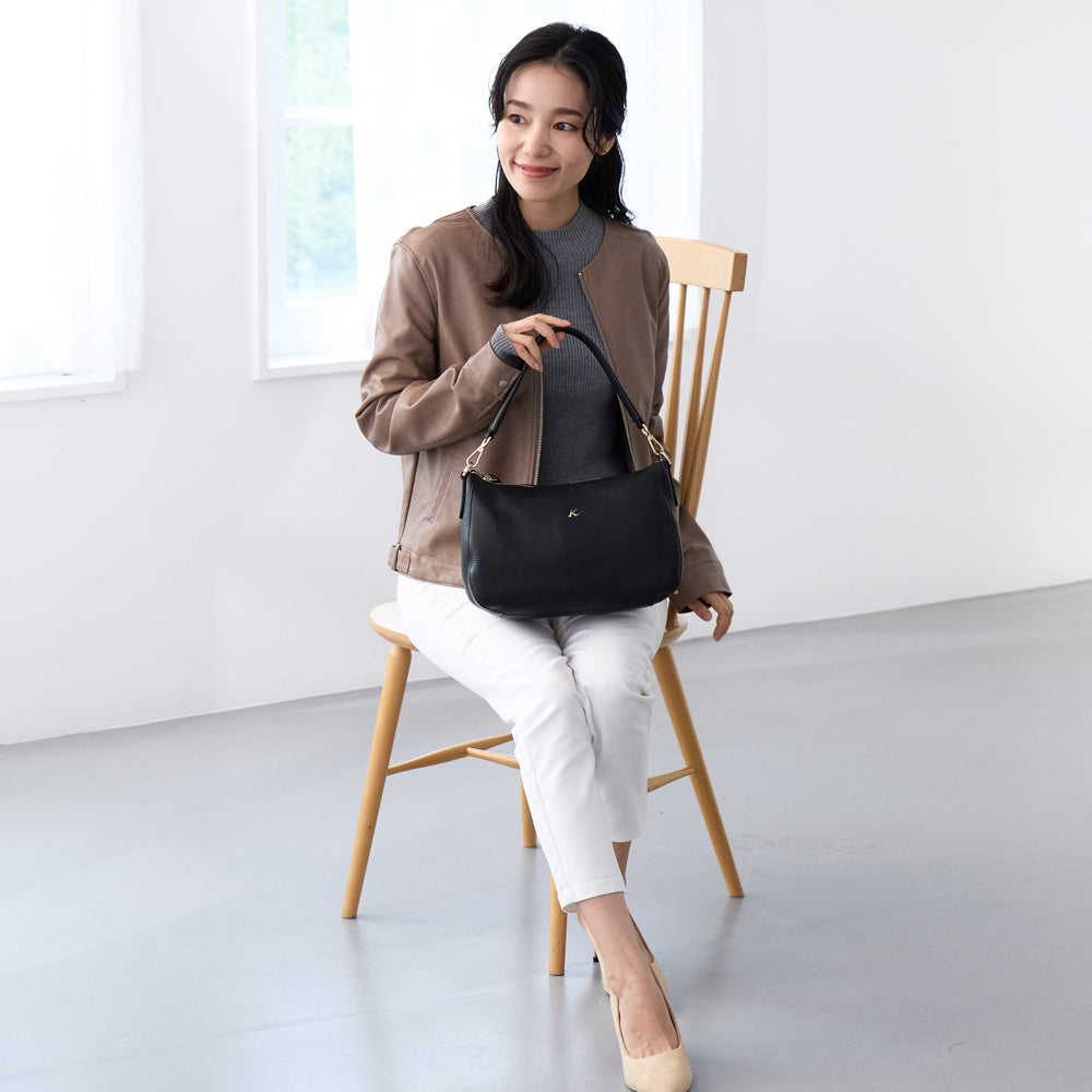 25AW新色 | 2WAY牛革セミショルダーバッグ P-1103
