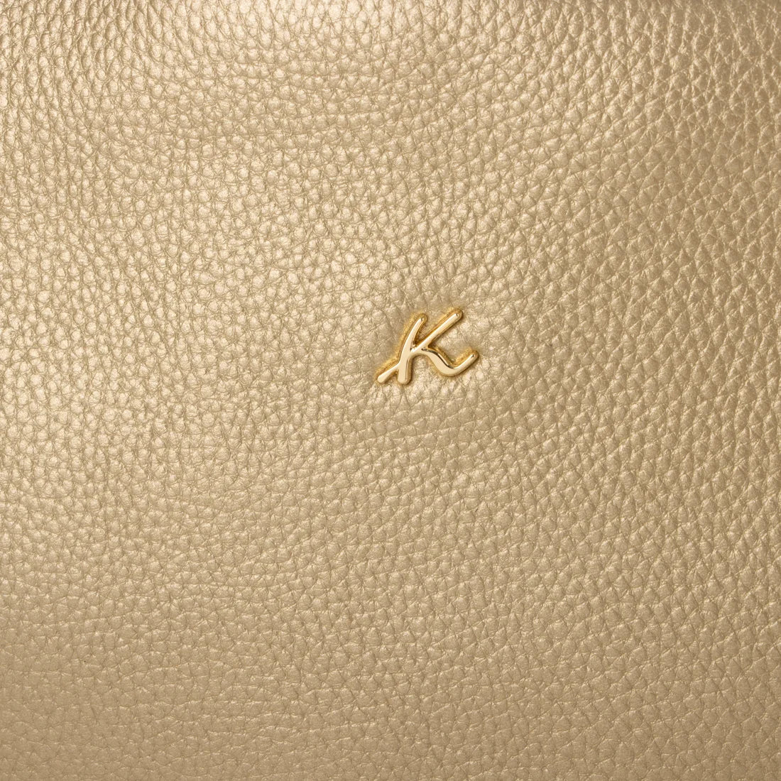 25AW新色 | 2WAY牛革セミショルダーバッグ P-1103