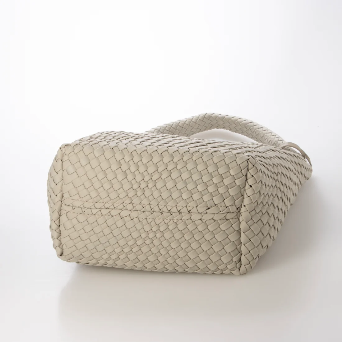 ナイロンセミショルダーバッグ CI-35