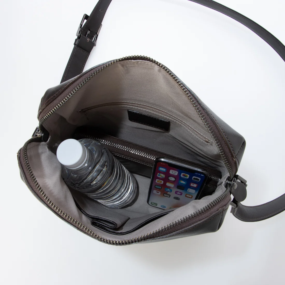 牛革ショルダーバッグ CI-37 – バッグのキタムラK2公式サイト