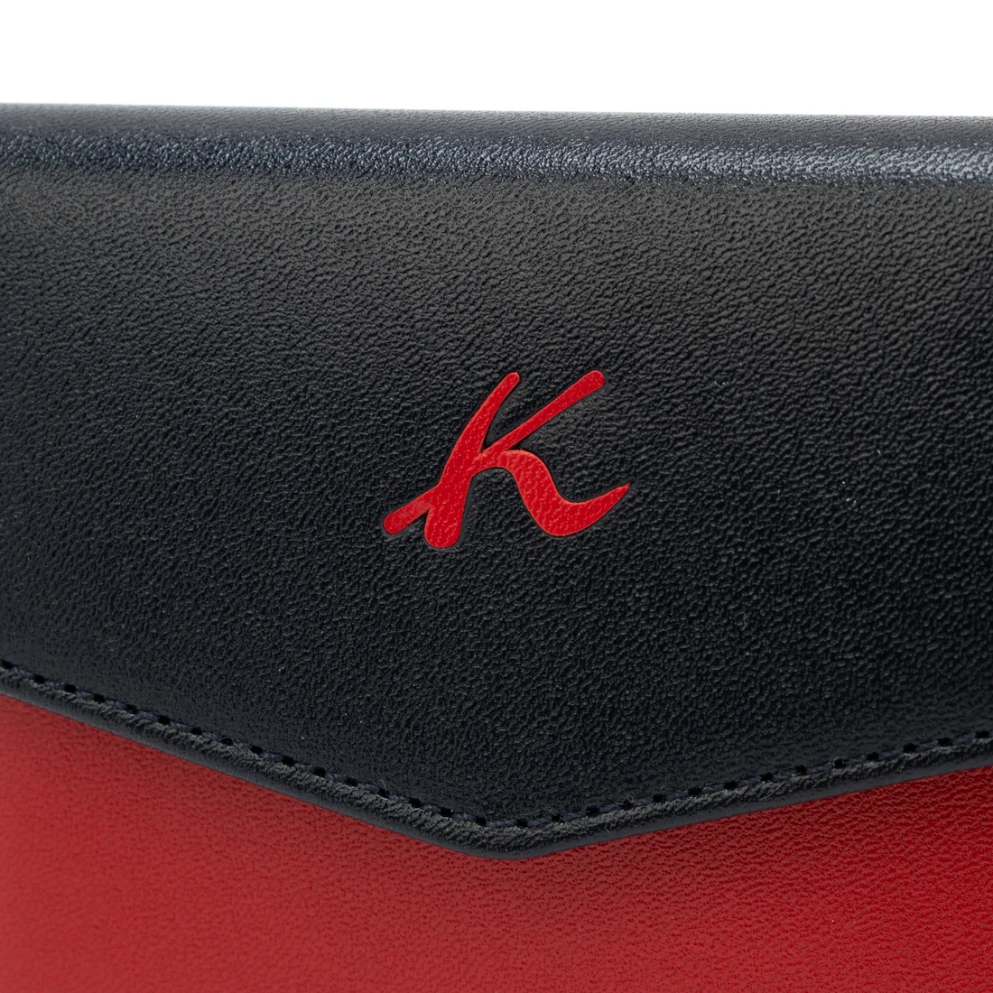 牛革薄型三つ折り財布 D-81