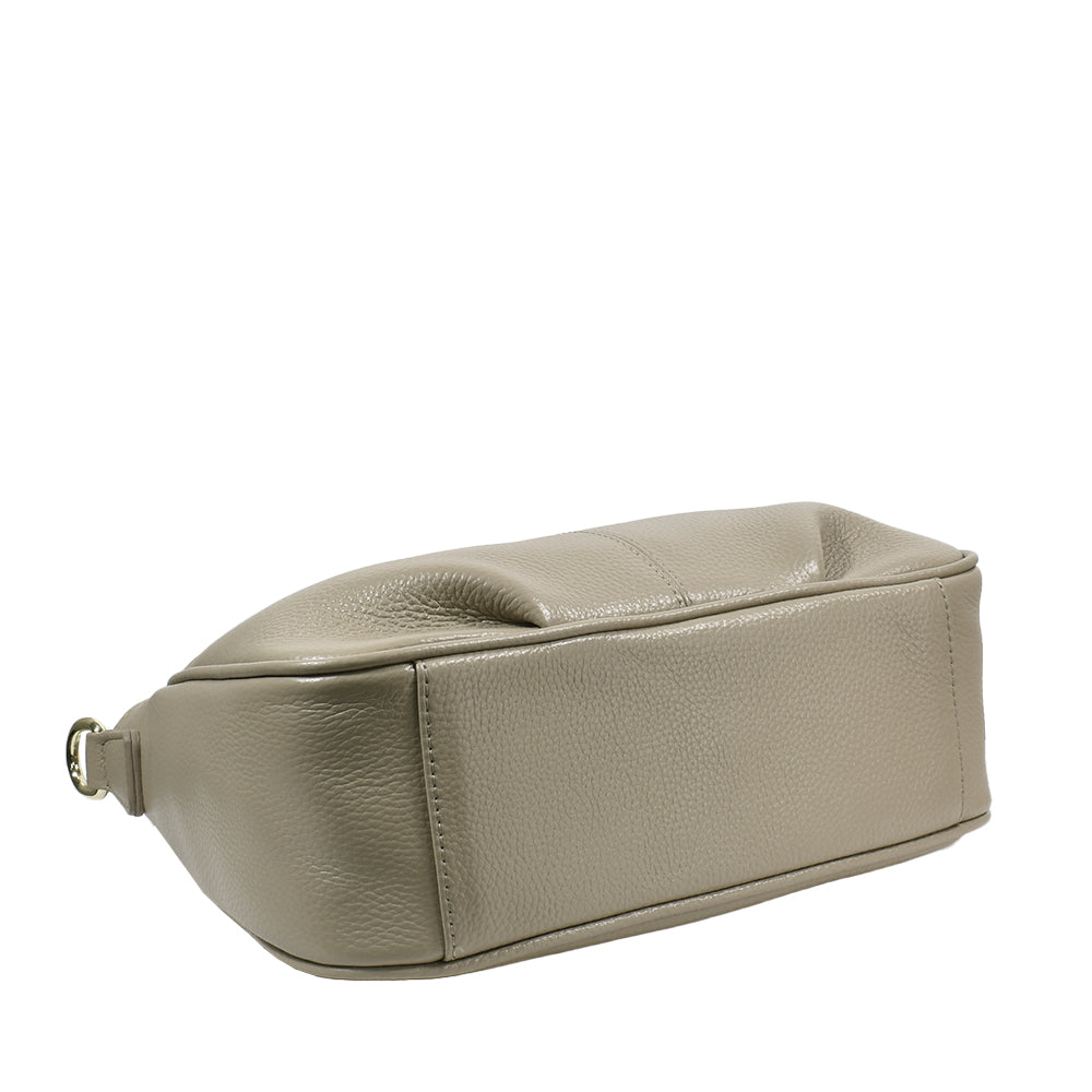 数量限定| 牛革ショルダーバッグ PC-63 – バッグのキタムラK2公式サイト