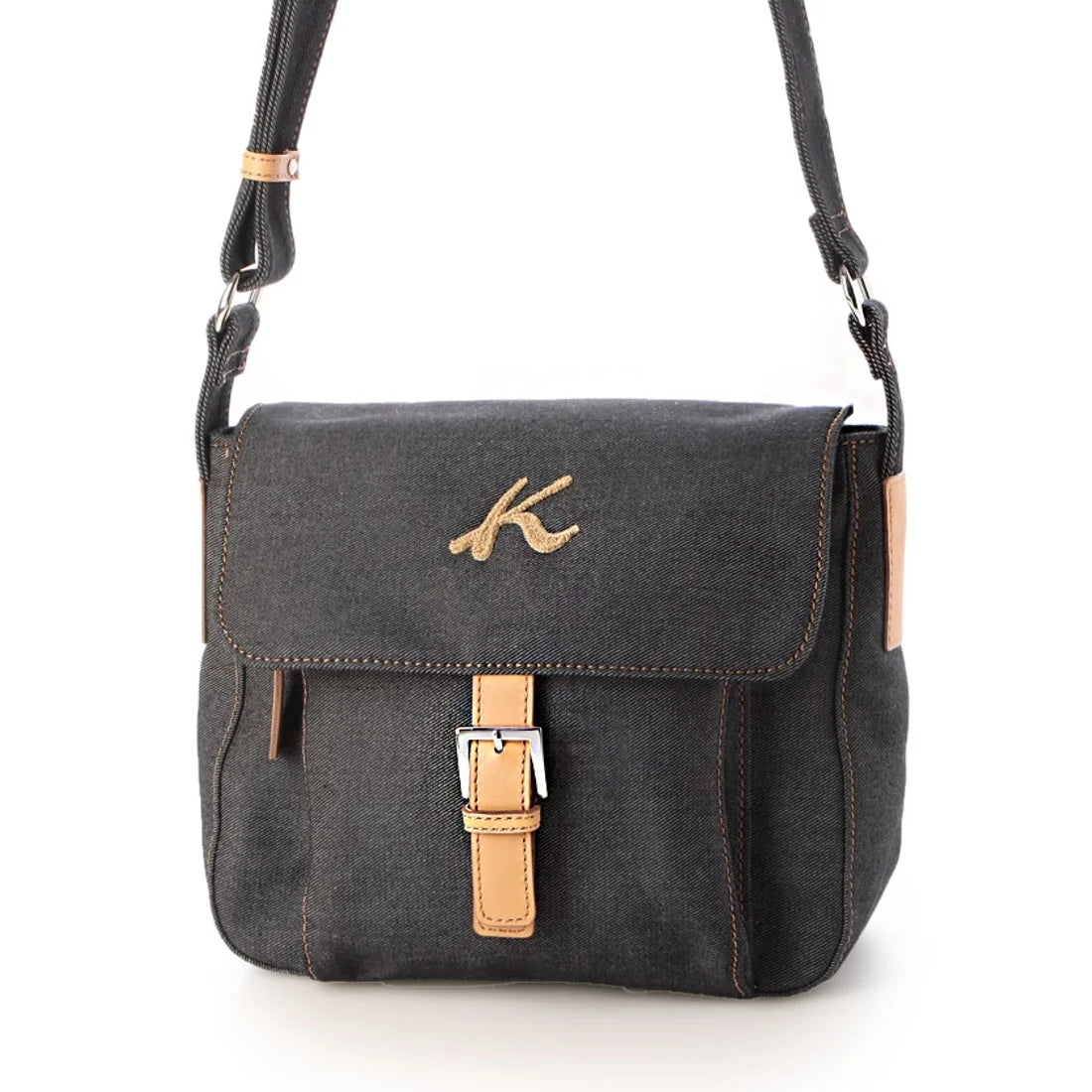 cd様 バッグ2種 cd様 バッグ2種 cd様 バッグ2種 cd様 バッグ2種 常に進化を遂げてきた